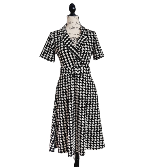 NWOT DKS Life Houndstooth Print Retro Style 1950s Dress with side pockets - Picture 2 of 11